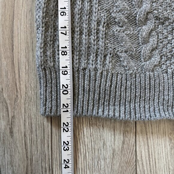 Hollister Cable Knit Gray Crewneck Sweater Womens XS Normcore Grandpa Preppy - Picture 10 of 16